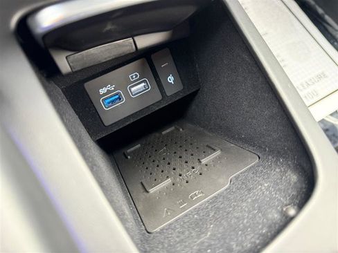 Used 2024 Genesis GV70 2.5T w/ Sport Prestige Package image 23