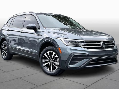 Certified 2022 Volkswagen Tiguan S image 3