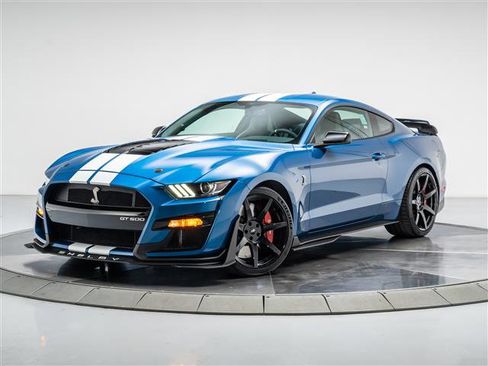 Used 2020 Ford Mustang Shelby GT500 w/ Technology Package RWD image 1