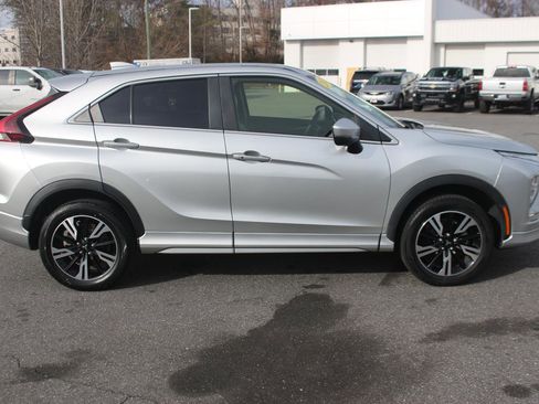 Used 2023 Mitsubishi Eclipse Cross SE image 8