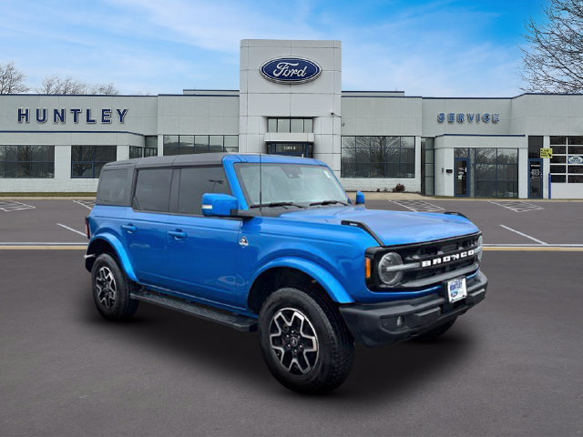 Used 2024 Ford Bronco Outer Banks AWD/4WD image 4