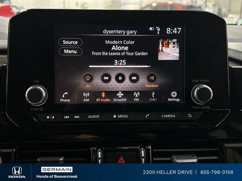 Used 2022 Nissan Pathfinder SV AWD/4WD image 22