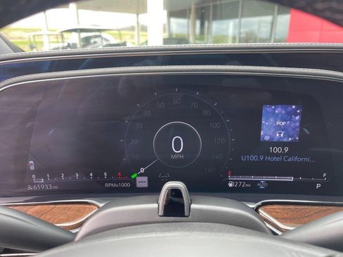 Used 2022 Cadillac Escalade ESV Sport Platinum image 37