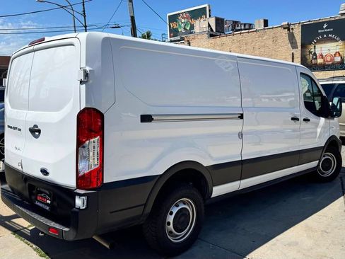 Used 2022 Ford Transit 250 Low Roof RWD image 6