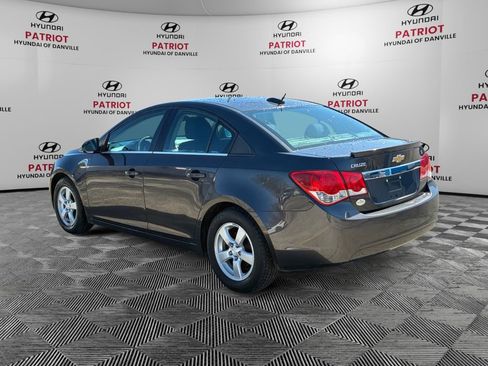 Used 2016 Chevrolet Cruze LT image 5
