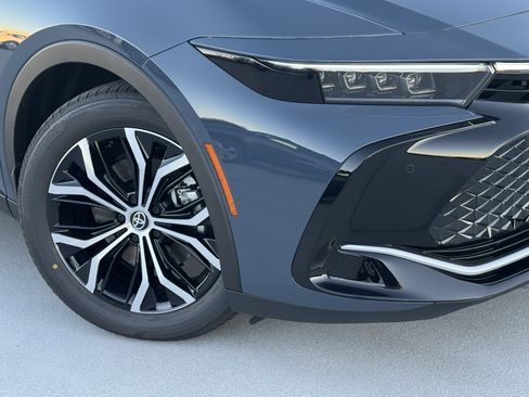 New 2026 Toyota Crown Limited image 10