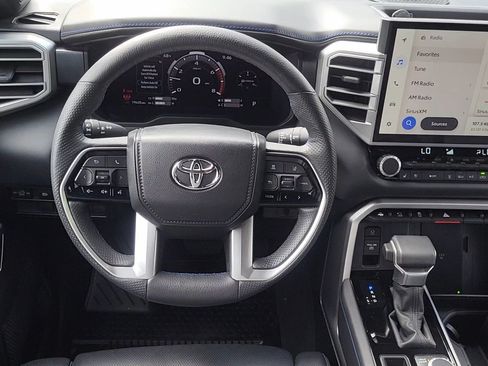 Used 2025 Toyota Tundra Platinum AWD/4WD image 9