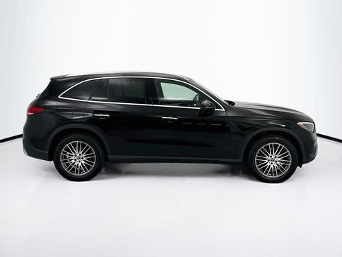 Certified 2024 Mercedes-Benz GLC 300 4MATIC image 4