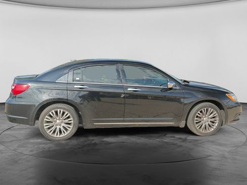 Used 2013 Chrysler 200 Limited w/ Sun/Sound Group FWD image 11