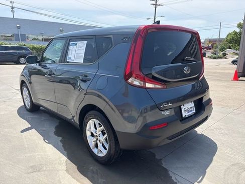 Used 2020 Kia Soul S FWD image 5