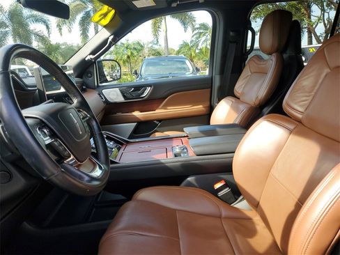 Certified 2023 Lincoln Navigator L Reserve image 21