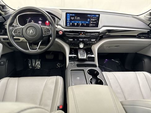 Used 2025 Acura MDX SH-AWD w/ Technology Package image 26