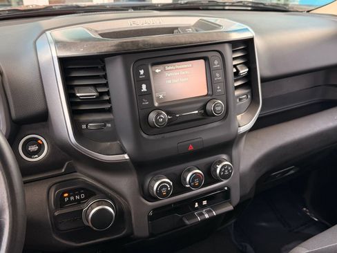 Used 2019 RAM 1500 Big Horn RWD image 41
