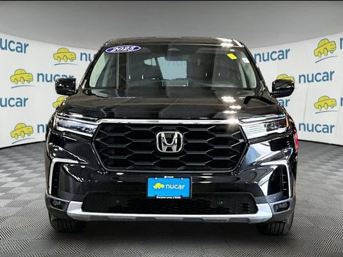 Used 2025 Honda Pilot EX-L image 2