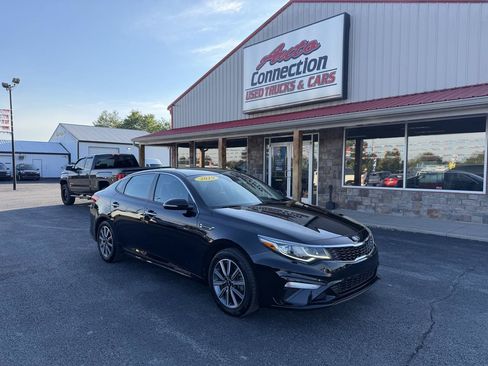 Used 2019 Kia Optima LX w/ LX 17" Wheel Package FWD image 1
