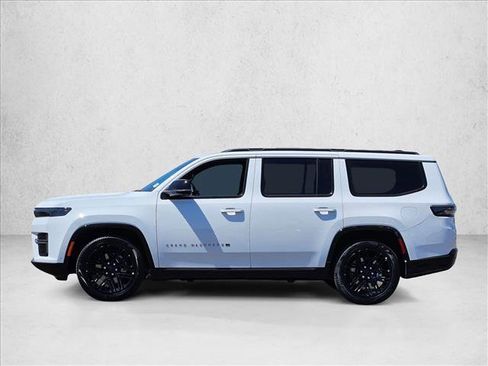 New 2026 Jeep Grand Wagoneer Limited AWD/4WD image 10