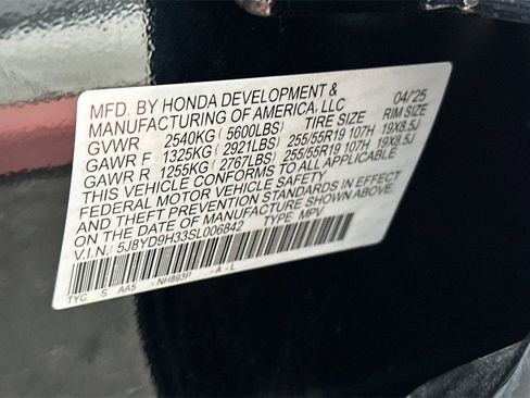 Certified 2025 Acura MDX FWD image 31