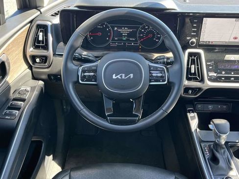 Used 2023 Kia Sorento X-Line EX AWD/4WD image 19