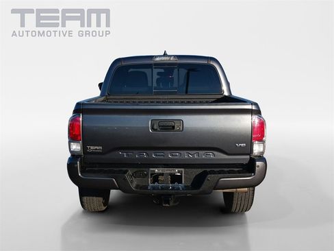 Used 2023 Toyota Tacoma TRD Off-Road image 6