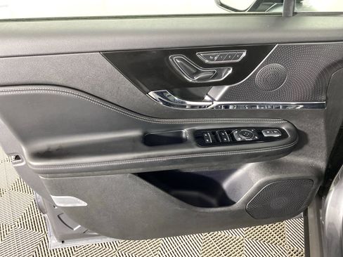 Used 2024 Lincoln Corsair AWD w/ Equipment Group 101A image 14