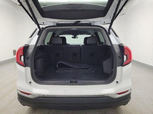 Used 2022 GMC Terrain AT4 AWD/4WD image 29