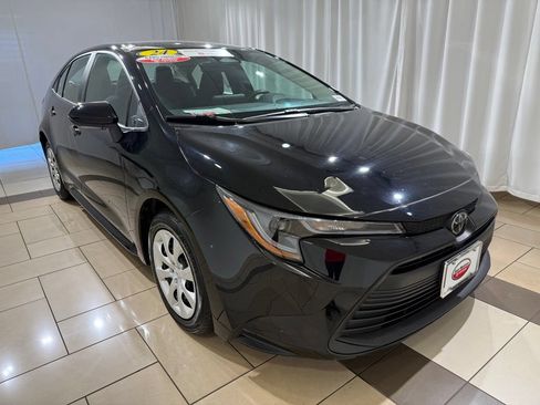 Certified 2024 Toyota Corolla LE FWD image 7