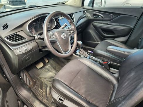 Used 2022 Buick Encore Preferred w/ Safety Package AWD/4WD image 8