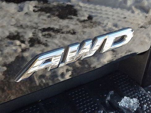 Used 2018 Honda Ridgeline Sport image 29