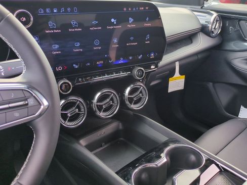 New 2026 Chevrolet Blazer EV LT image 13