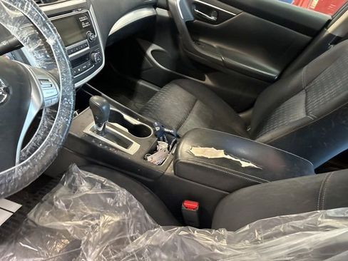 Used 2017 Nissan Altima 2.5 SV FWD image 15