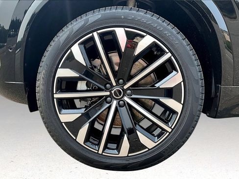 New 2026 Volvo XC90 B6 Plus AWD/4WD image 12