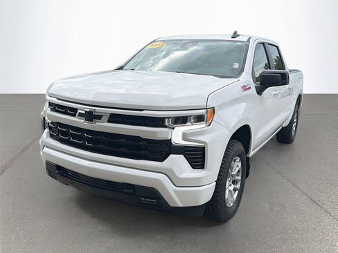 Used 2023 Chevrolet Silverado 1500 RST w/ Convenience Package II AWD/4WD image 8