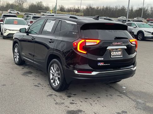 Used 2023 GMC Terrain SLT FWD image 5