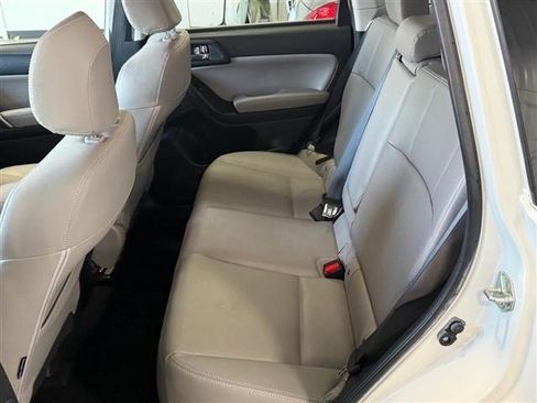 Used 2015 Subaru Forester 2.5i Touring w/ Eyesight & Navigation System AWD/4WD image 11