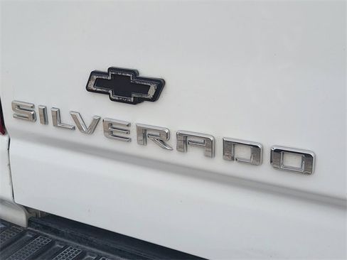 Used 2021 Chevrolet Silverado 2500 W/T w/ WT Convenience Package image 9