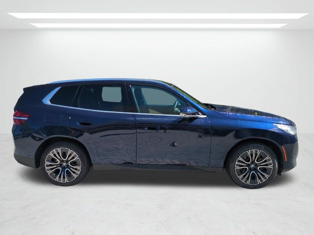 New 2026 BMW X3 xDrive30i w/ Premium Package AWD/4WD image 3