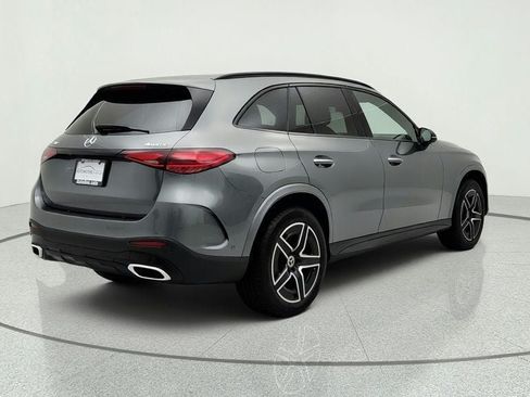 Used 2023 Mercedes-Benz GLC 300 4MATIC w/ Pinnacle Trim Package image 5