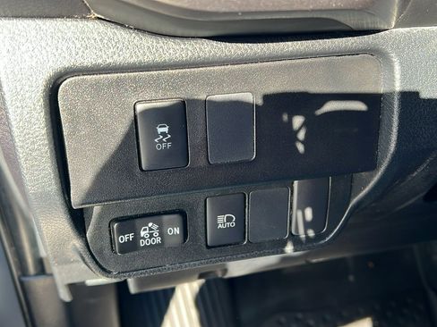 Used 2021 Toyota Tacoma SR5 image 20