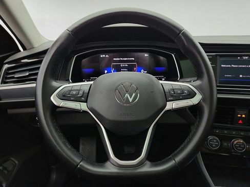 Used 2023 Volkswagen Jetta SE w/ Panoramic Sunroof Package FWD image 14