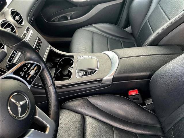 Used 2022 Mercedes-Benz GLC 300 4MATIC image 14