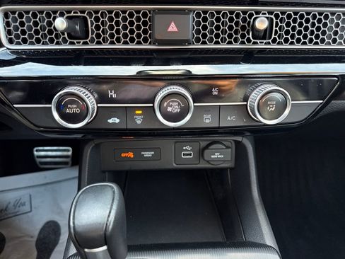 Used 2022 Honda Civic Sport image 22