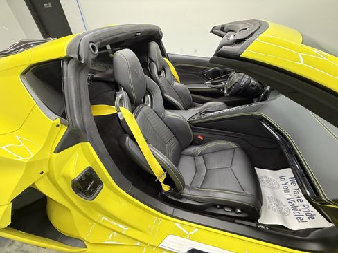 Used 2023 Chevrolet Corvette Z06 w/ Z07 Performance Package RWD image 22