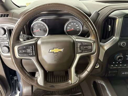 Used 2020 Chevrolet Silverado 1500 LTZ w/ LTZ Premium Package image 21