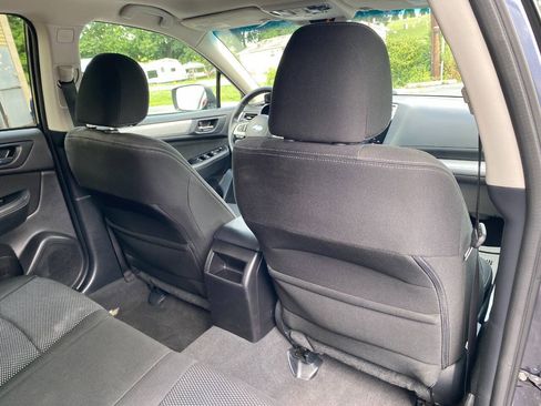 Used 2017 Subaru Outback 2.5i Premium AWD/4WD image 30