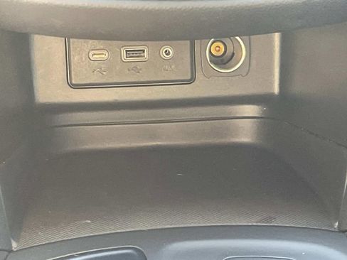 Certified 2023 Chevrolet Equinox LT image 23