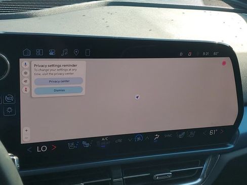 Certified 2024 Chevrolet Equinox EV LT FWD image 26