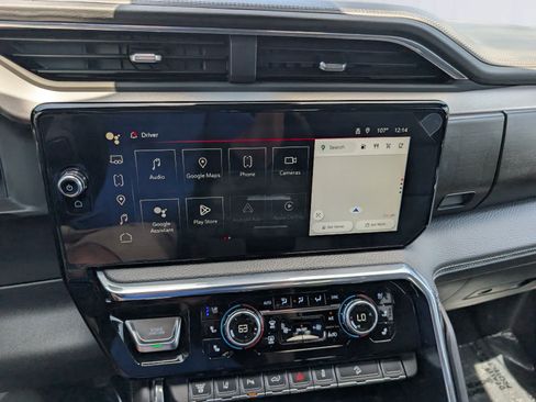 Certified 2025 GMC Sierra 3500 Denali w/ Denali Reserve Package AWD/4WD image 31