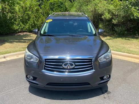 Used 2013 INFINITI JX35 AWD w/ Premium Pkg image 2