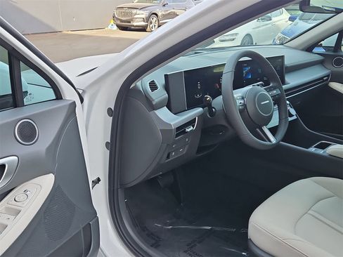 New 2026 Hyundai Sonata SEL image 10