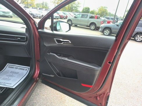 Used 2023 Kia Sportage X-Line image 17